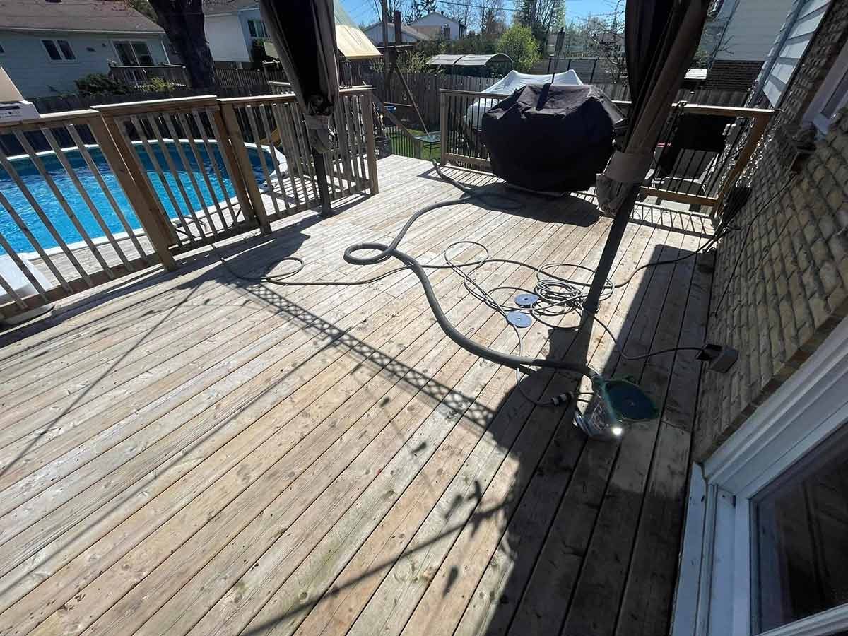deck staining
